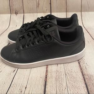 Adidas Advantage Black/ White Sneakers sz 7.5